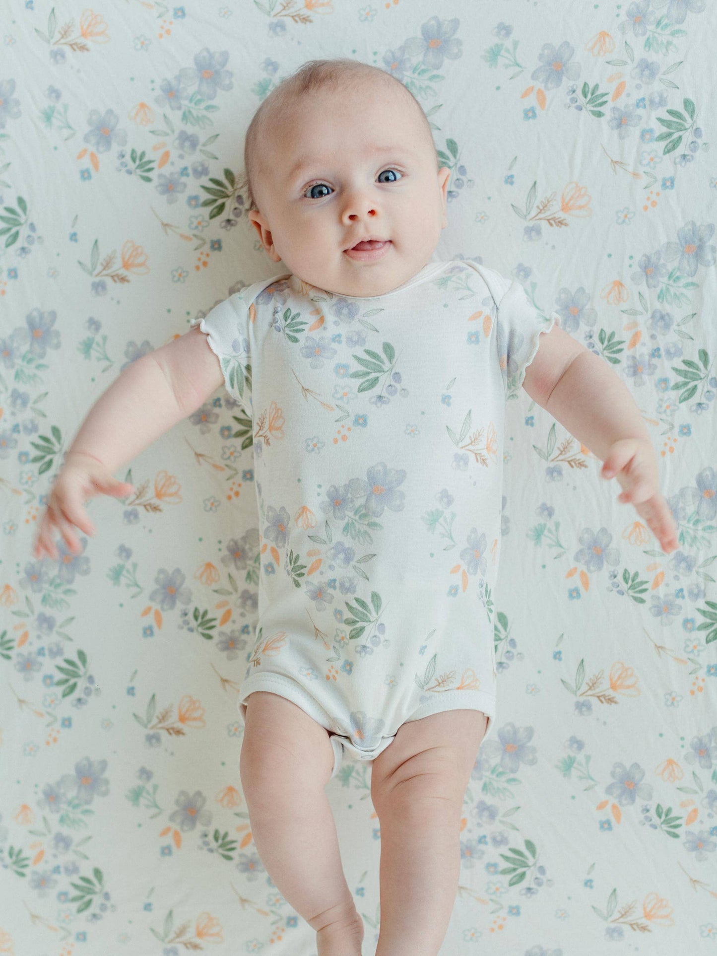 Organic Bodysuit, "Modern Daisy"