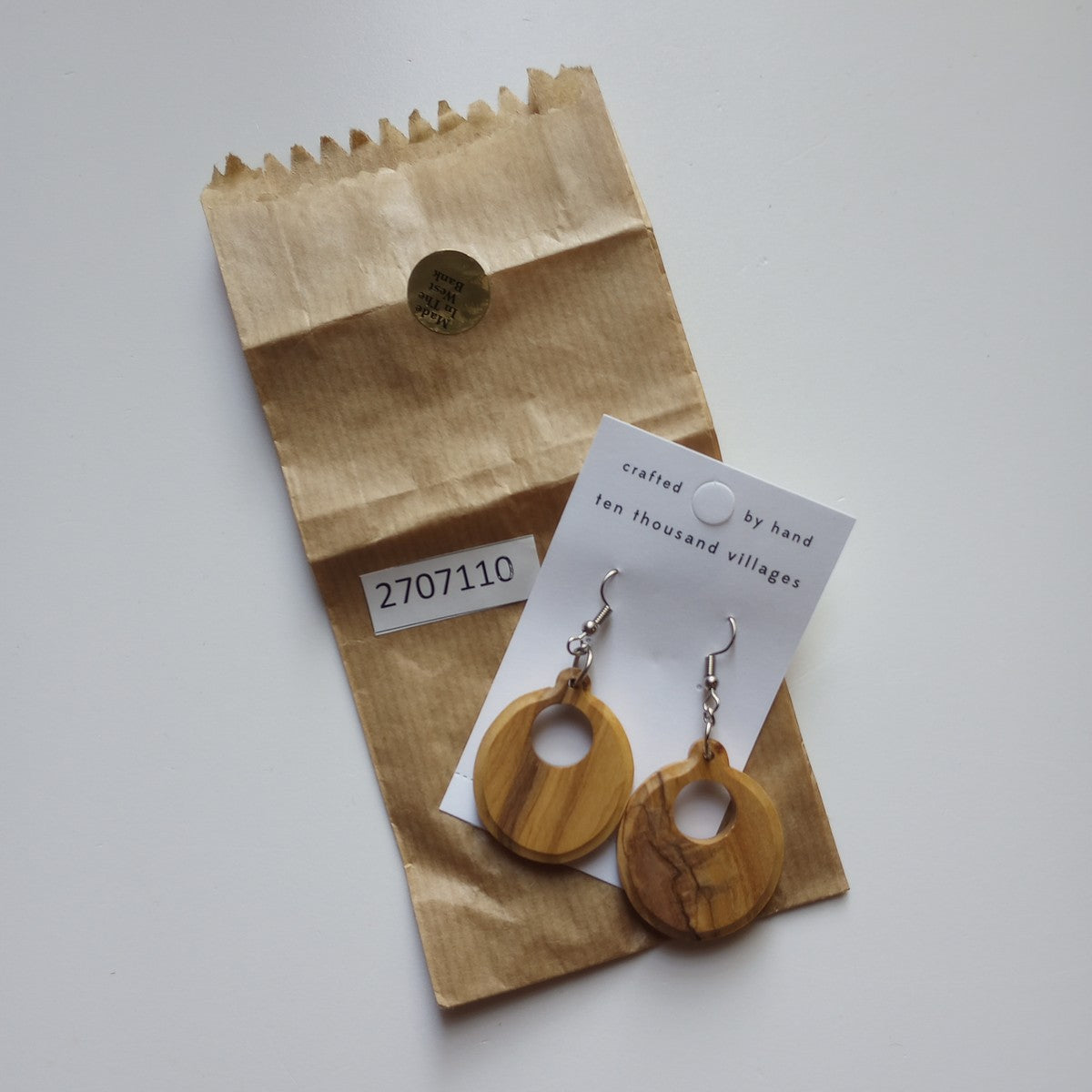 Earrings round w/hole olive wood 3L natural