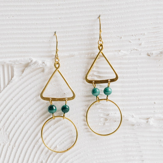 Earrings trngl/crcl w/beads malachite/br 3L br/grn