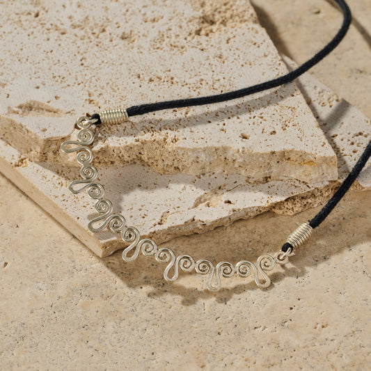 Kitanzi Twisted Metal Necklace