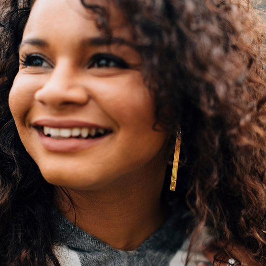 Earrings hanging bar peace brass 2.5L br