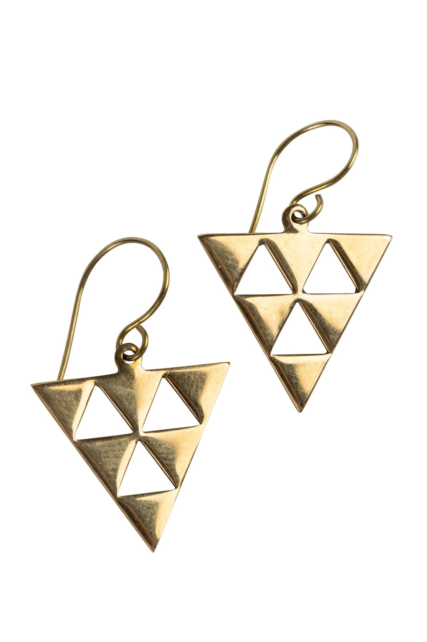 Earrings inverse triangle bombshell 1.3L brass