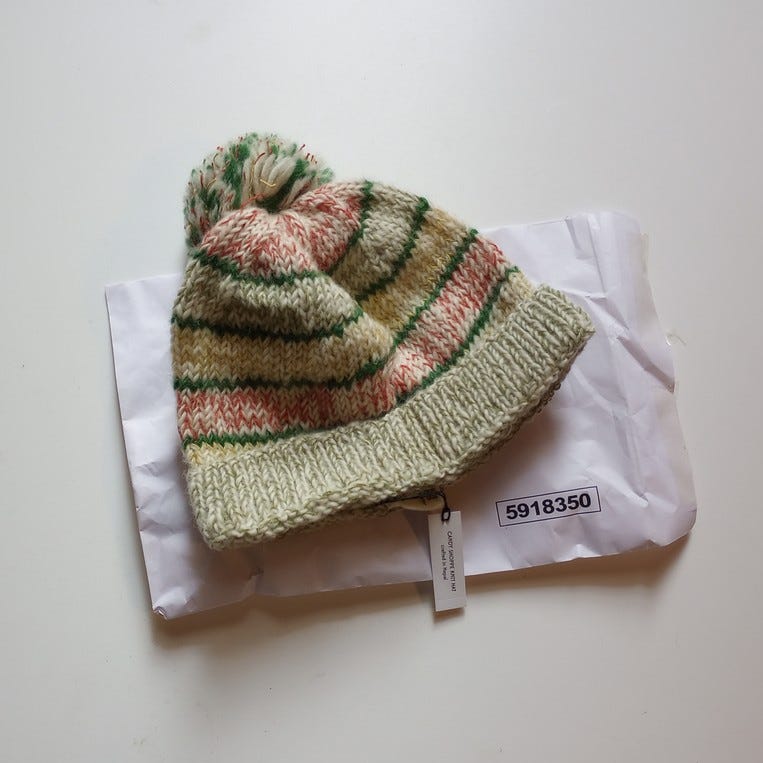 Hat striped w/pompom wool/cotton grn/red/yel/wht