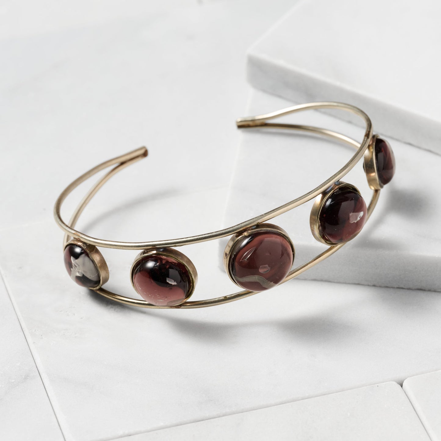 Bracelet cuff 5 beads glass/alpaca .75W prpl/silv