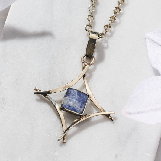 Kikin Sodalite Necklace