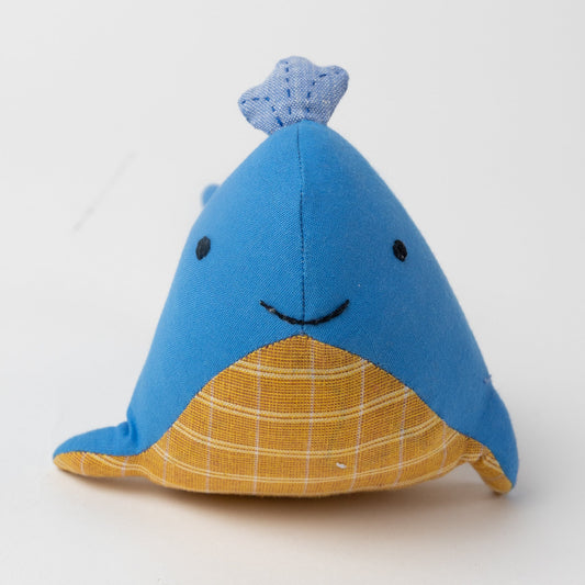 Whale stuffed cotton/kapok 7Lx5W blue/yellow
