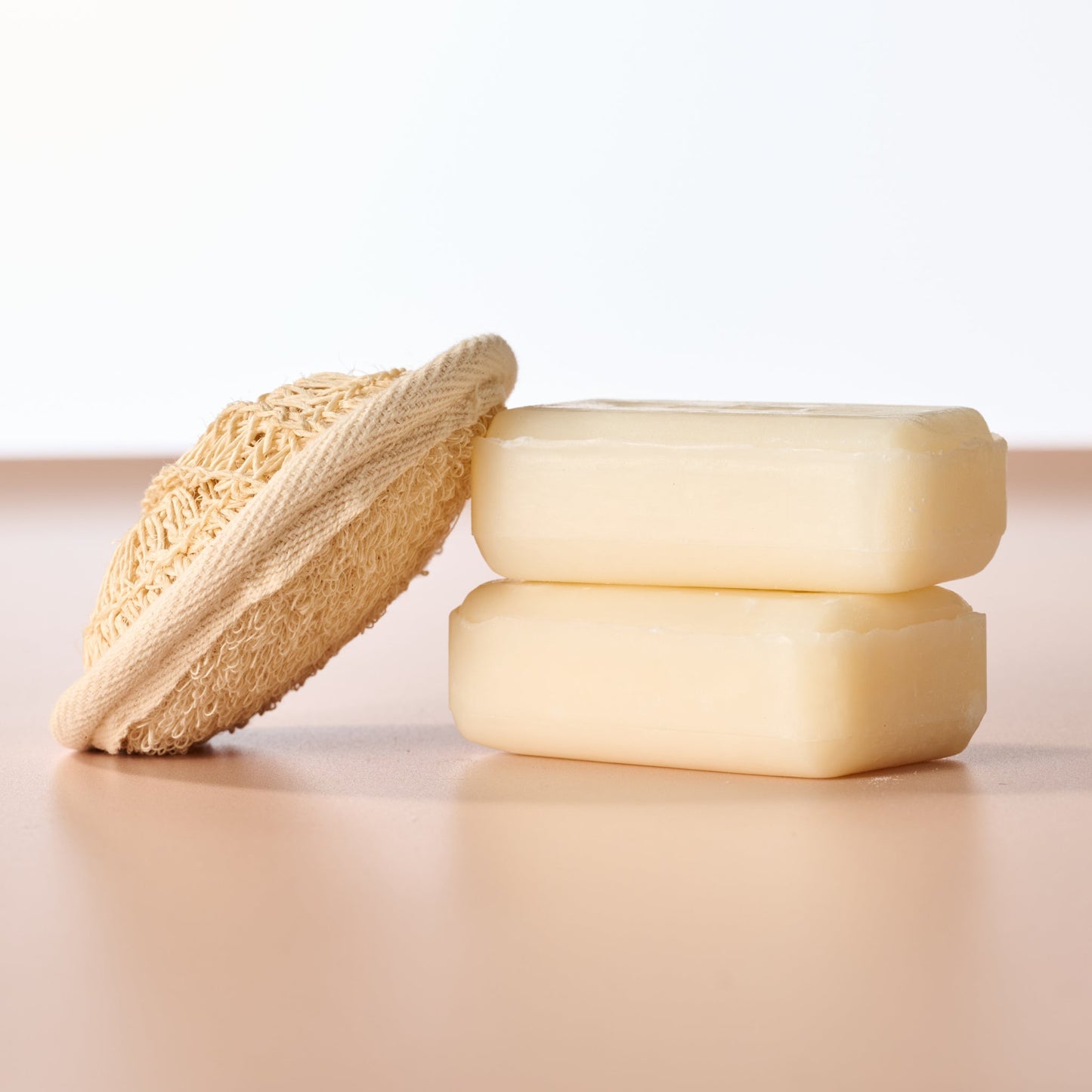 Taaja Sandalwood and Aloe Soap/Body Scrubber Set