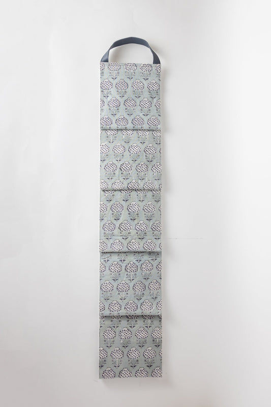 Wine rack hanging cttn/lthr 7.5Wx38L blu/wht