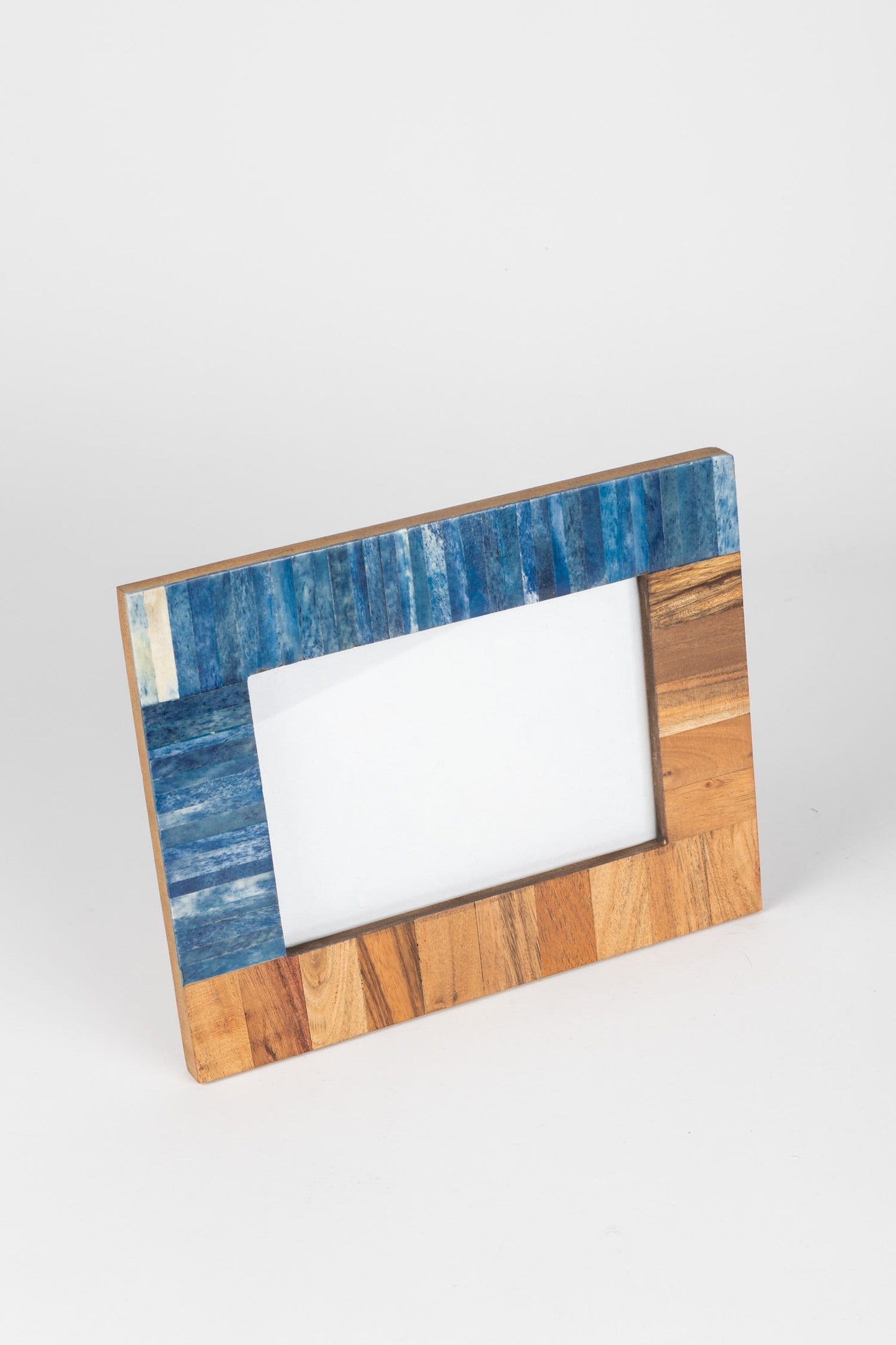 Frame seas f/7x5 pieced bone/wd 7.5x9.5 blu/brn