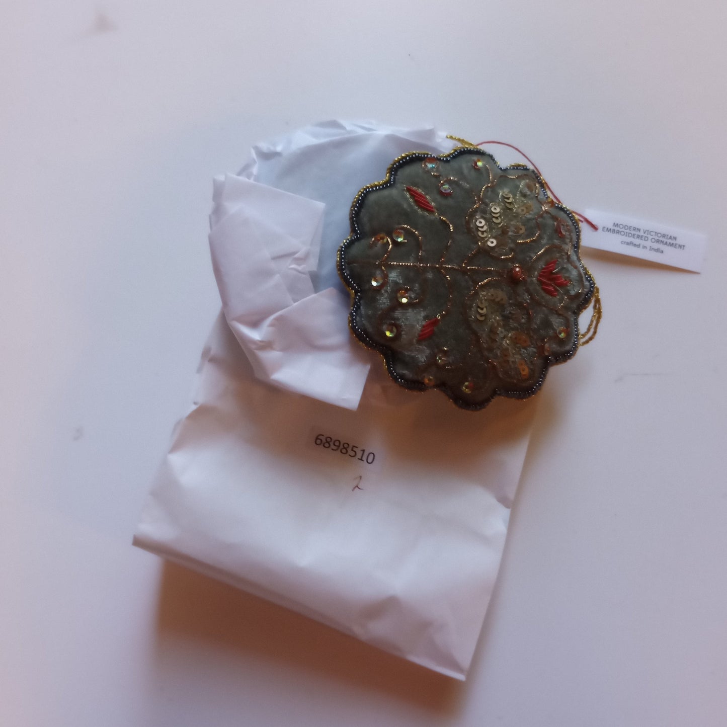 Ornament vintage M/2 stuffed velvet 4D grn/gld/rd