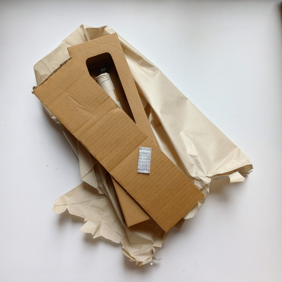 Rain gauge bird/leaf spiral iron/glss 1.5Dx11H blk