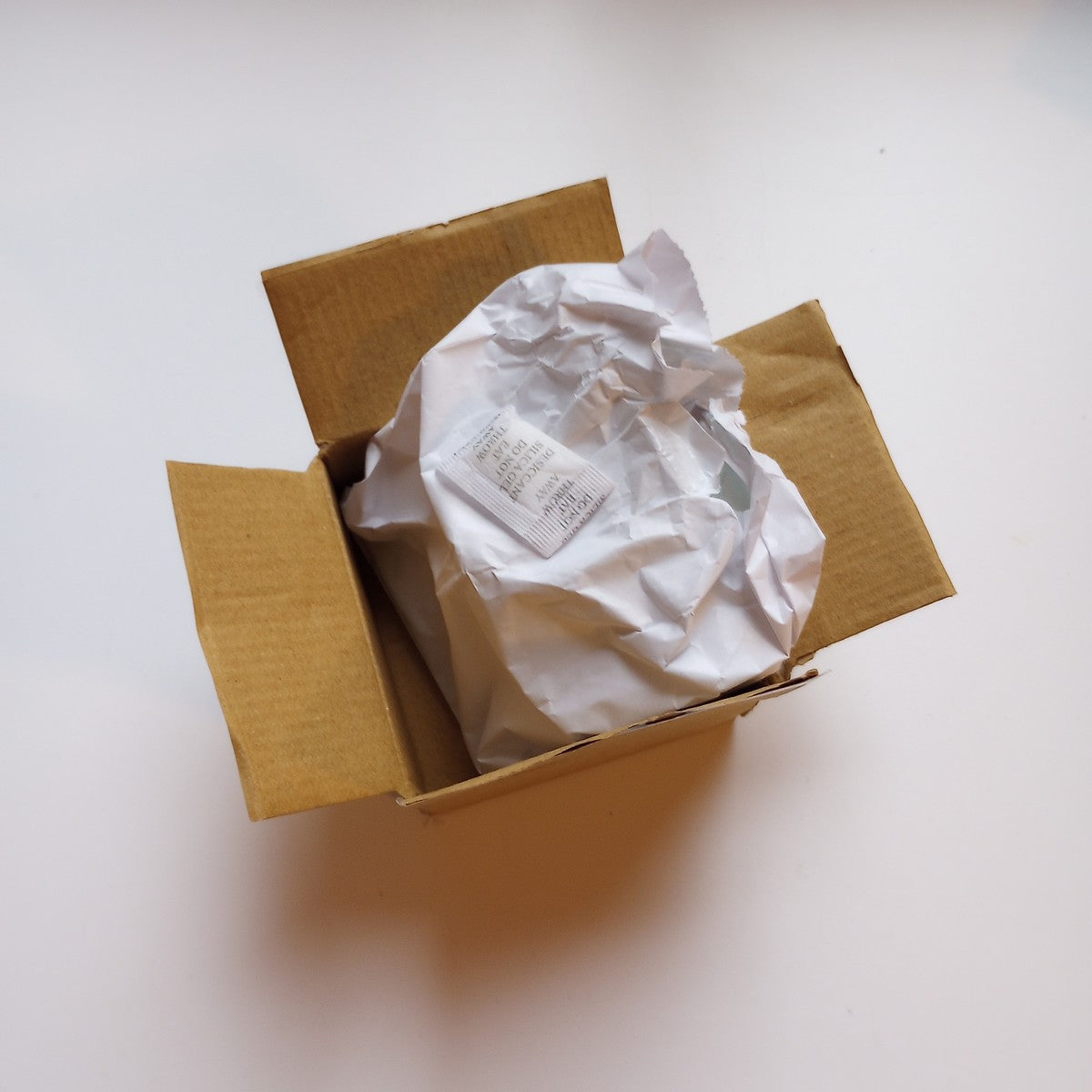 Wall hook sq medalln pntd MDF/iron 4sq prpl/multi