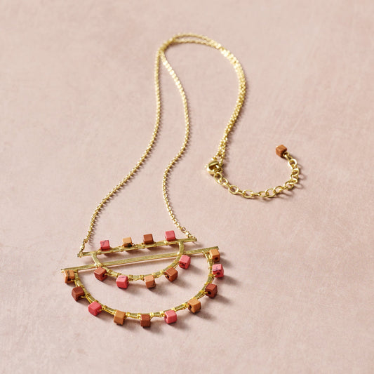 Necklace half crcl pend br/clay 26L br/orng/tan