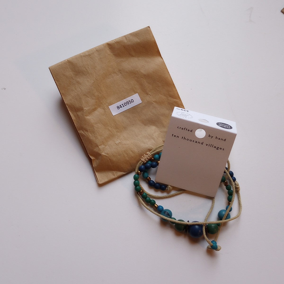 Necklace beaded cttn/acai/tagua 33L grn/blu
