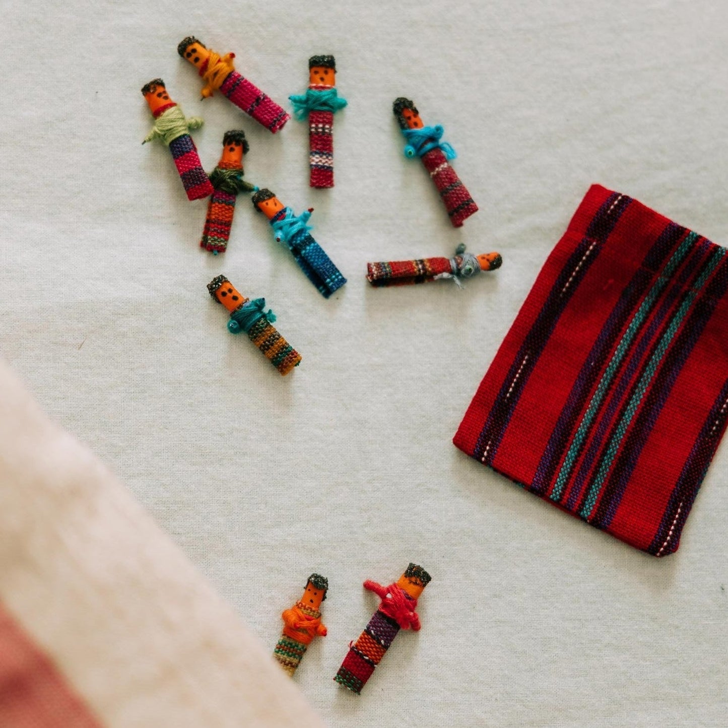 Dolls mini worry w/bag S/10 cotton 1H multi/asst