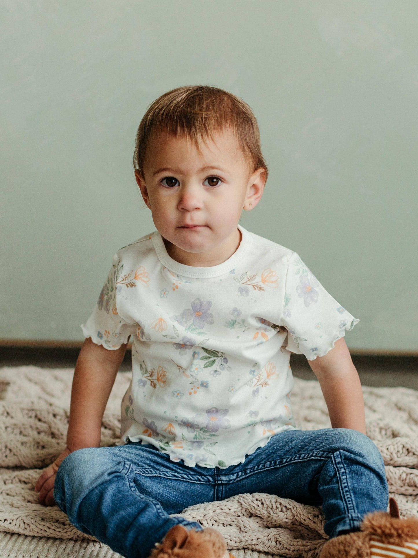 Organic Kids Tee, "Modern Daisy"