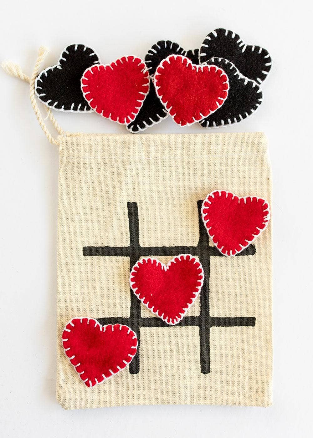 Tic-Tac-Toe On-the-Go Game