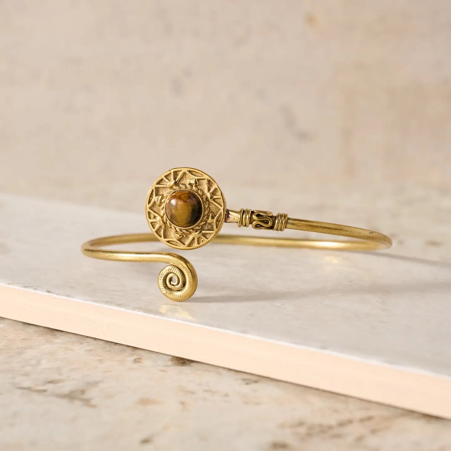 Bracelet, Brass and Agate Stone "Siya"