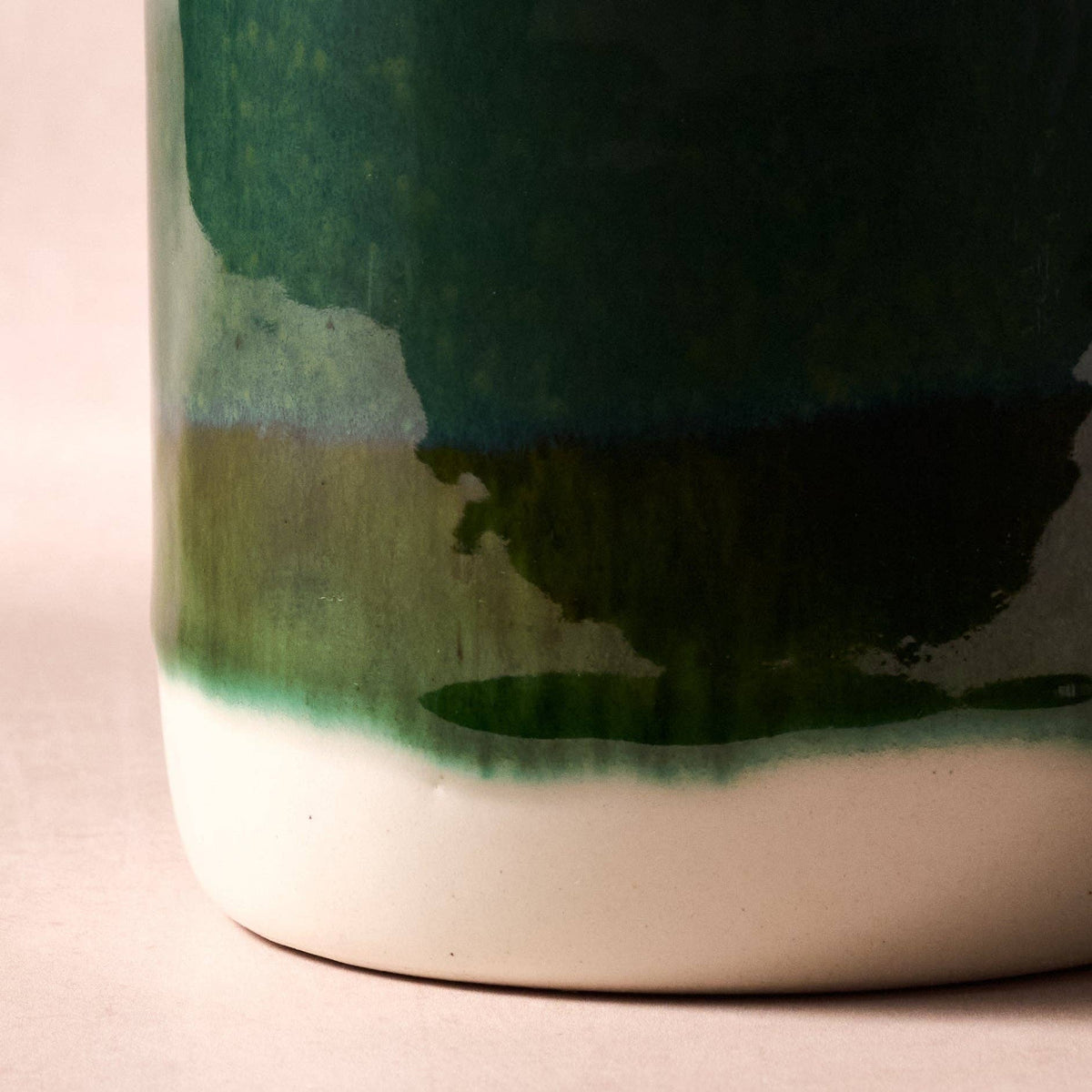 "Patta Lush" Ceramic Vase