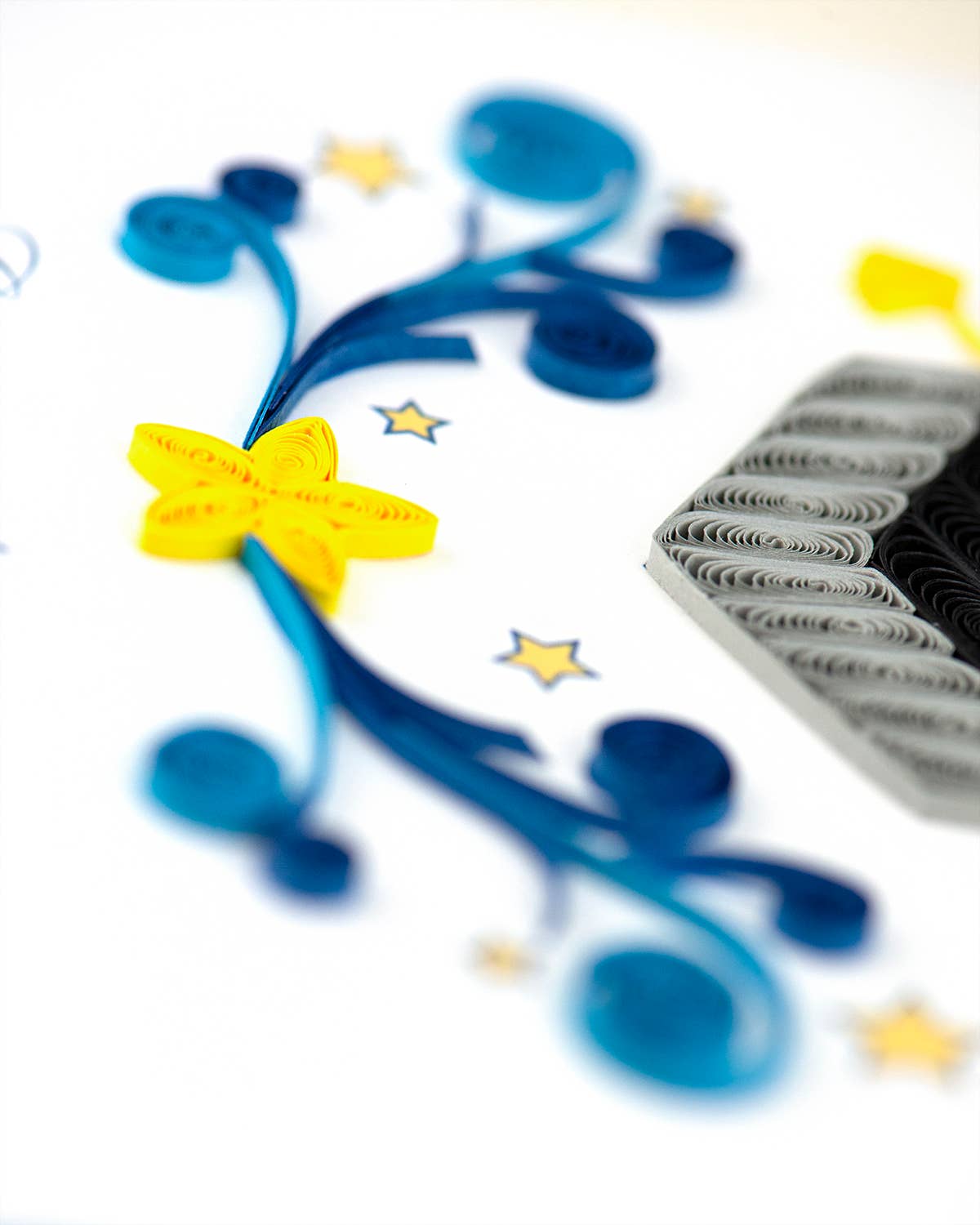 Quilled Greeting Card, "Graduation Congrats"