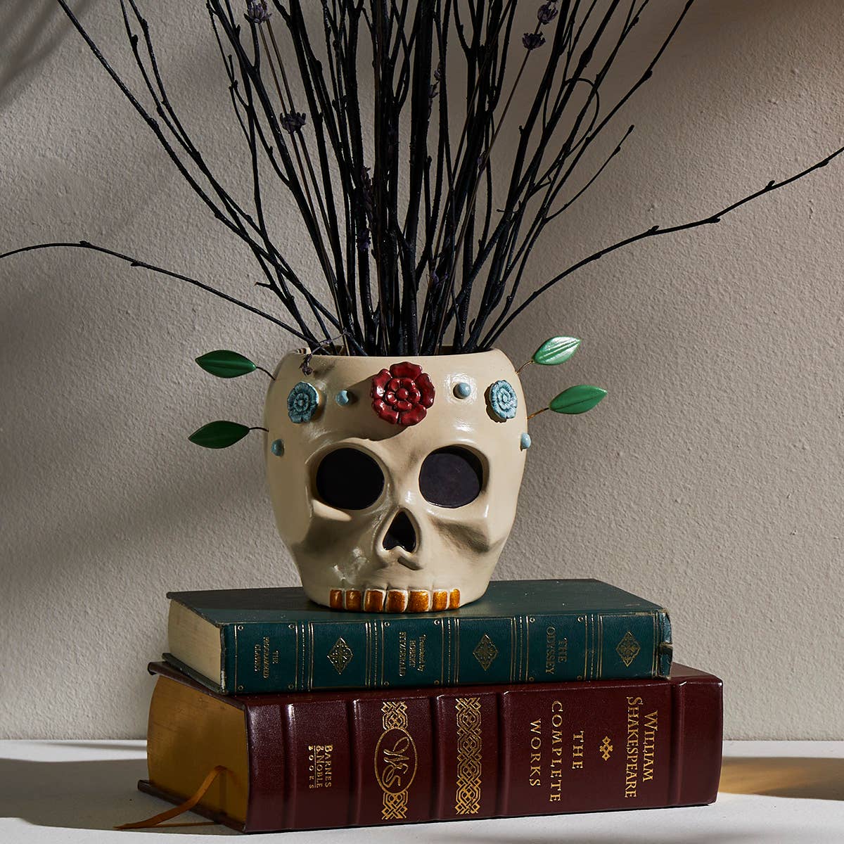 Floracion Skull Planter
