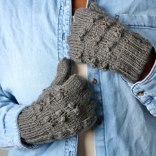Gray Knobby Wool Gloves - Ten Thousand Villages