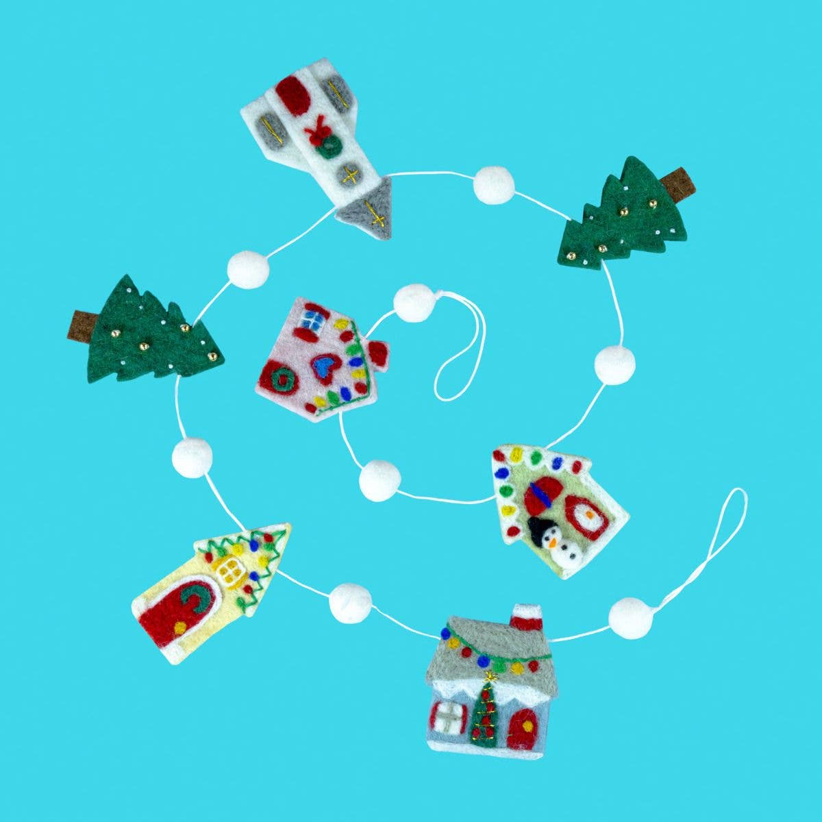 Holiday Village Garland (36")