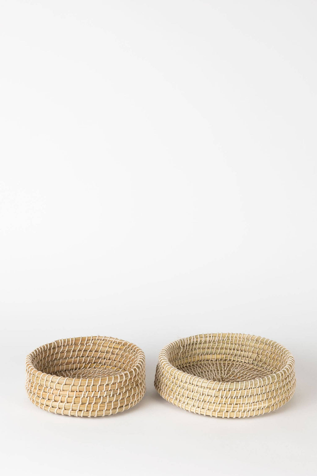 Kaisa Grass Tray 8''
