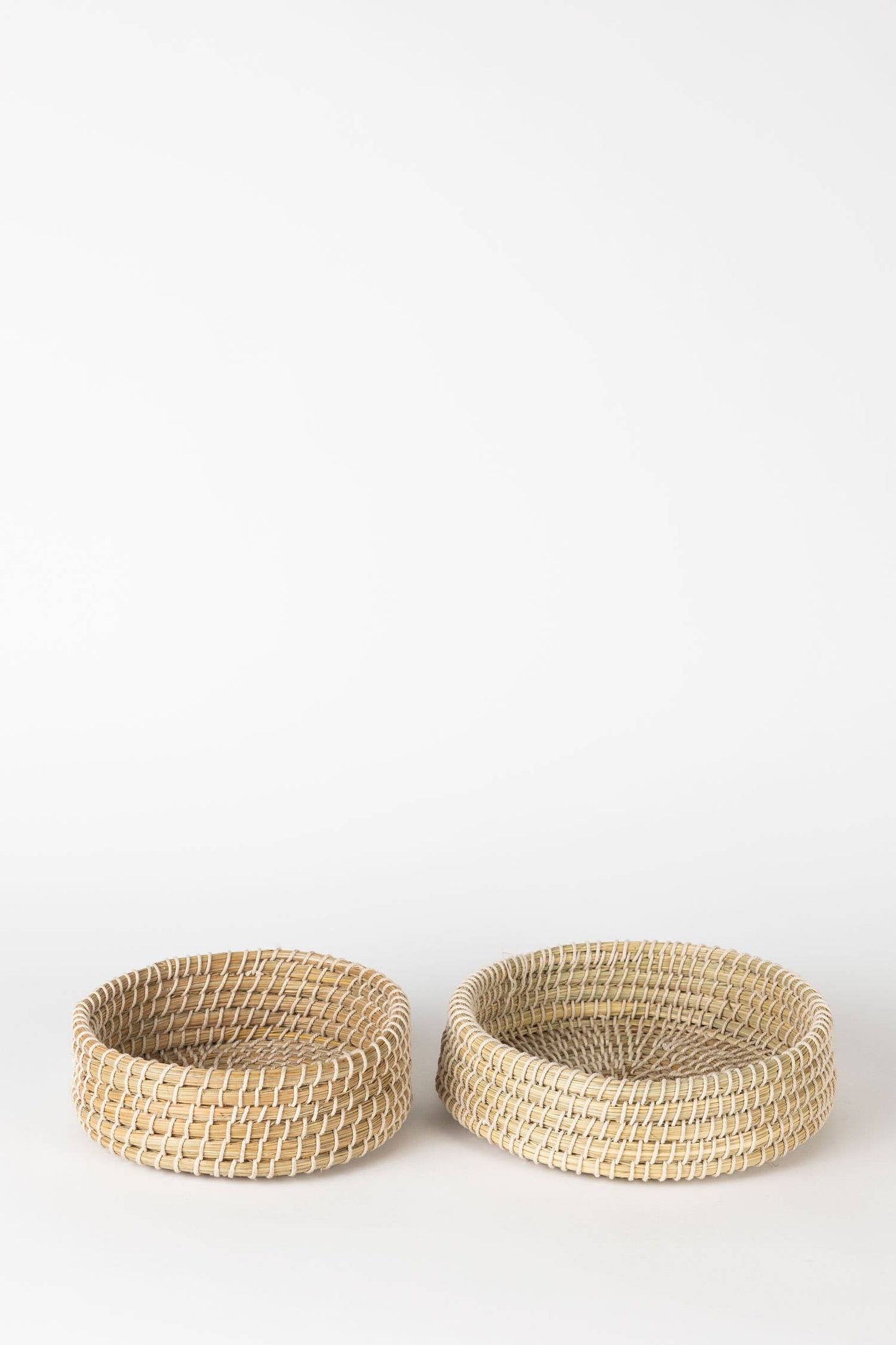 Kaisa Grass Tray 8''