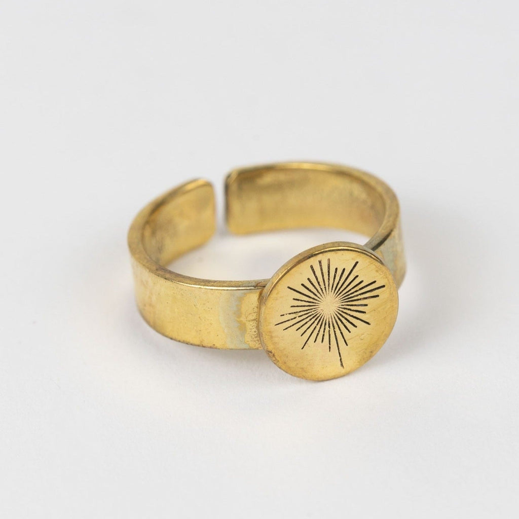 Ring cuff guiding star bombshell .4D brass