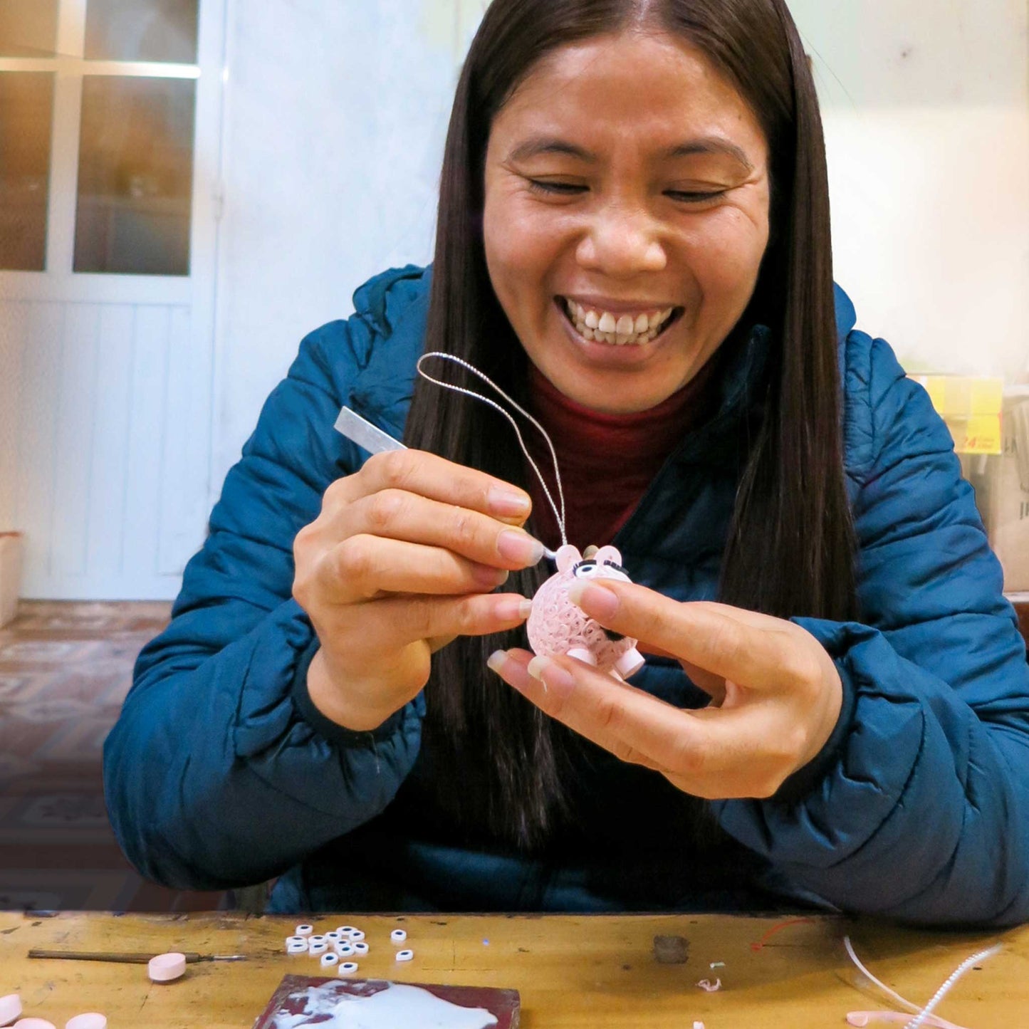 Ornament chickadee M/3 quilled paper 3.5L blk/gray