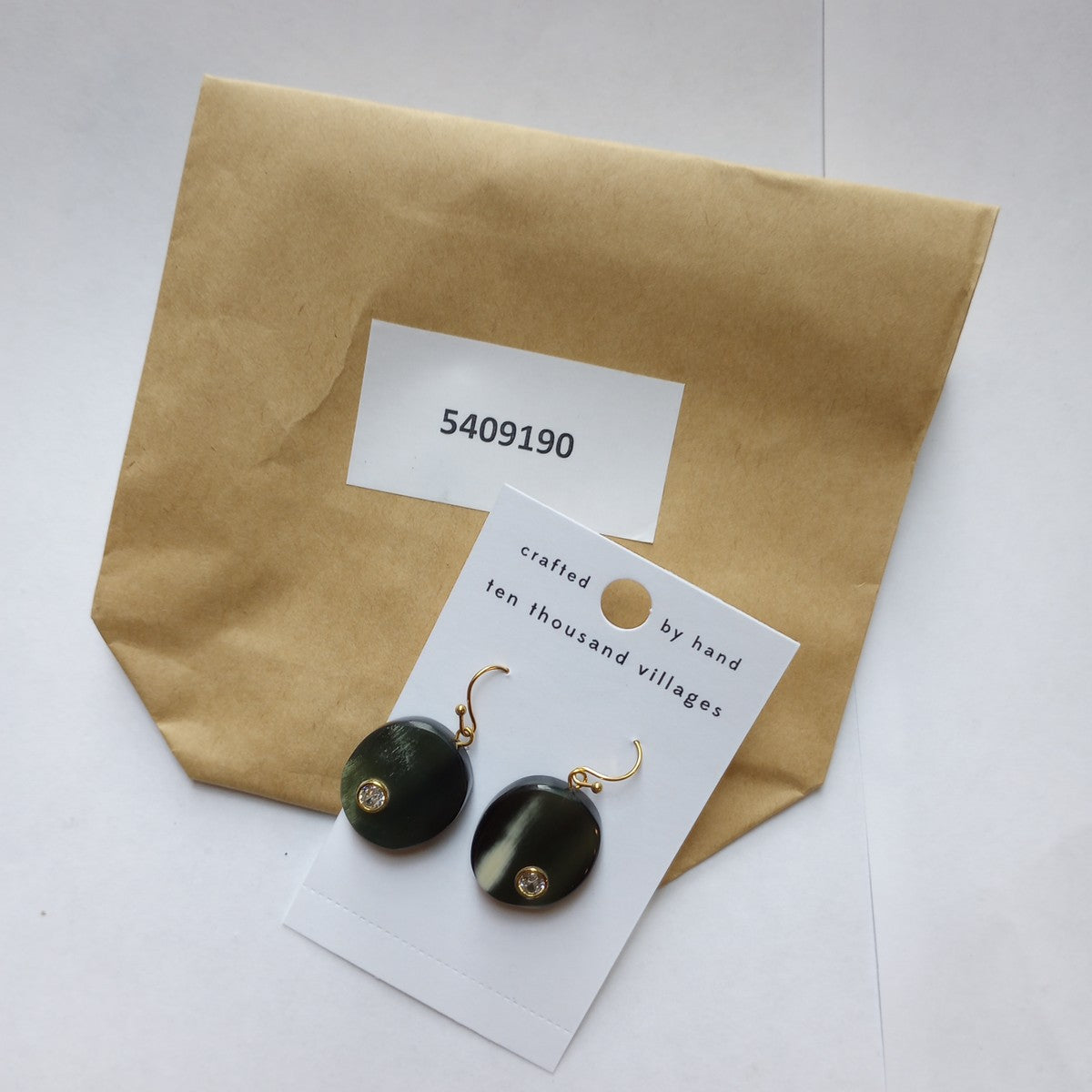 Earrings oval horn w/rhinestone 105L blk/gray/gold
