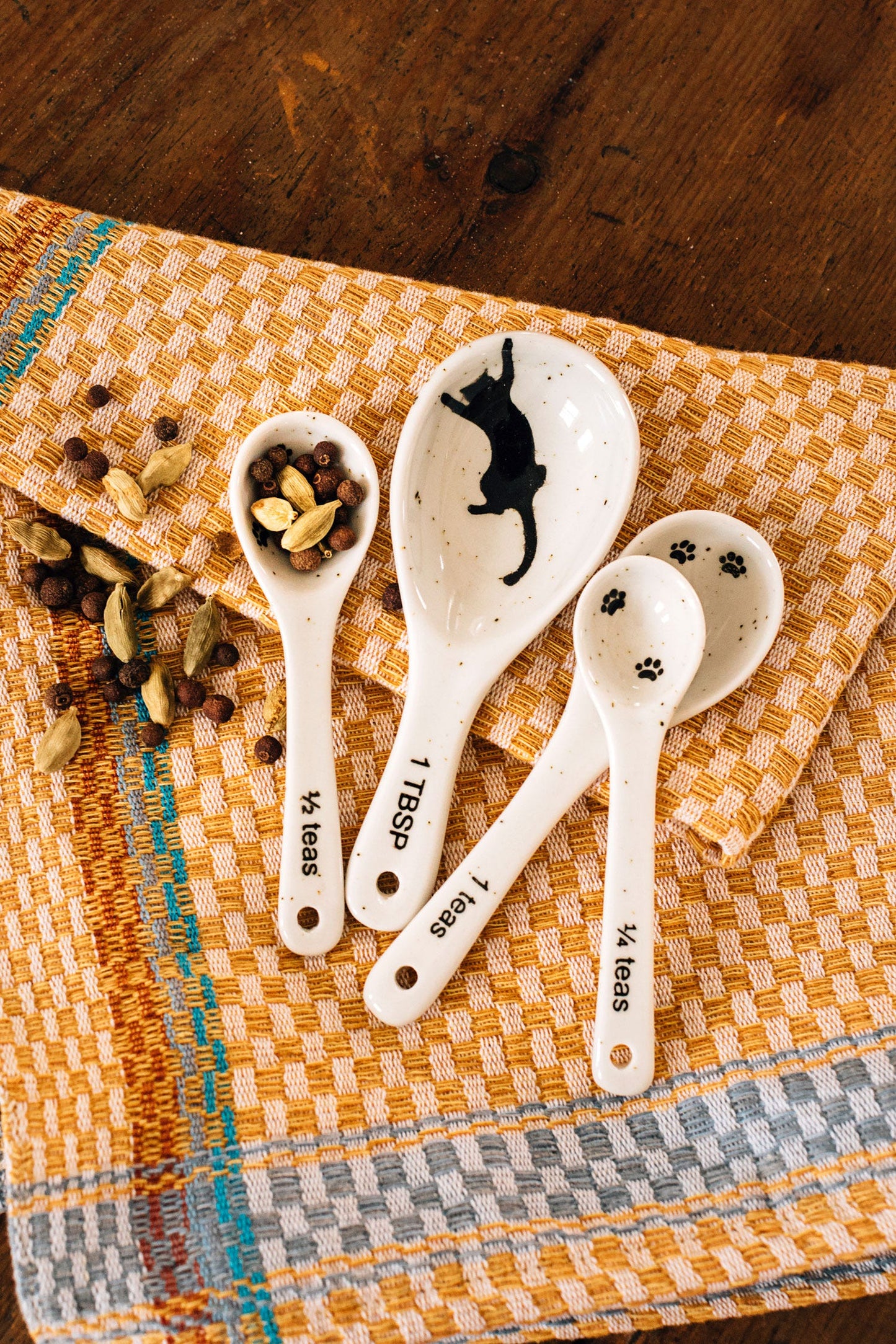 Spoons measuring s/4 cat prints cer 5L white/black
