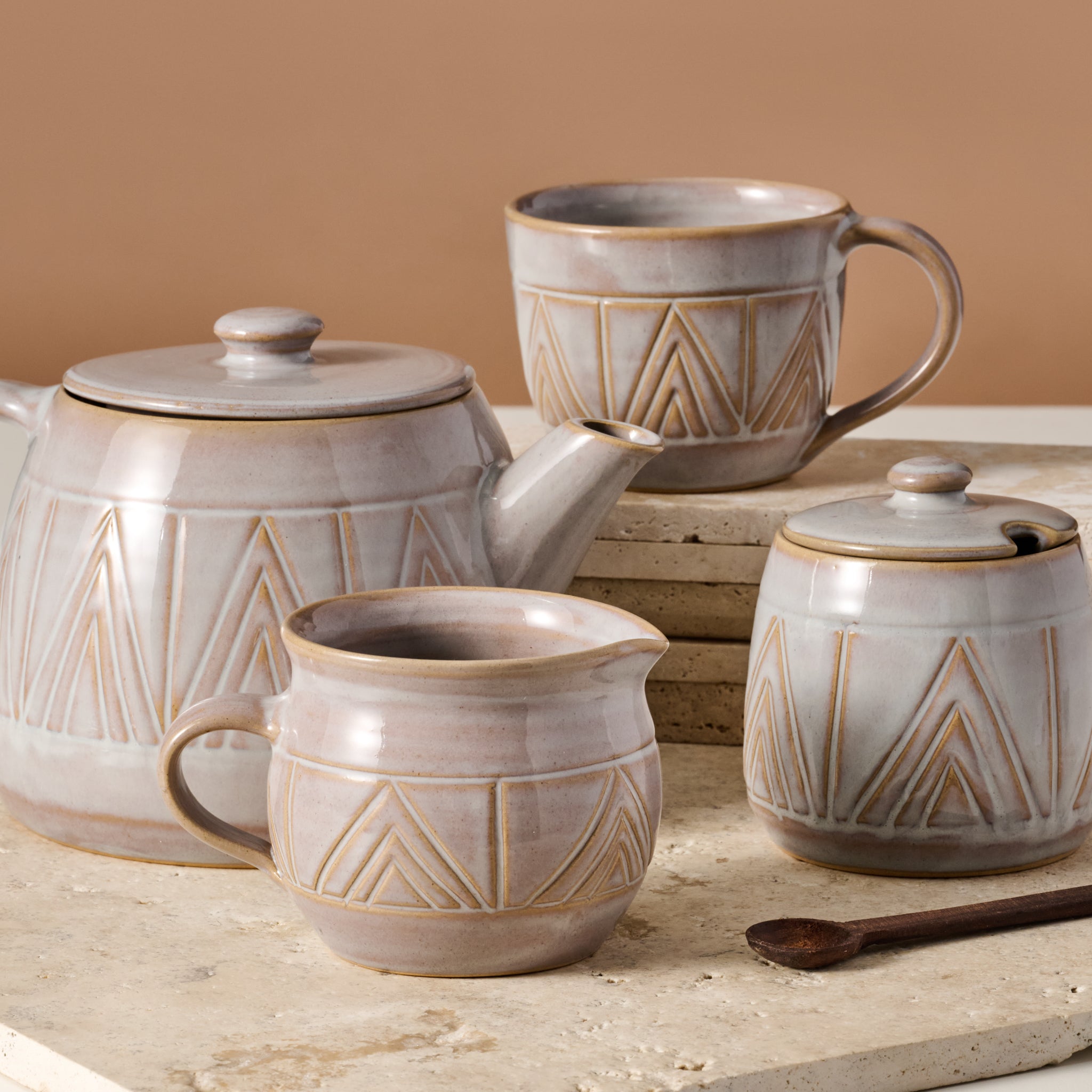 Mountain Peaks Ceramic Tea Pot
