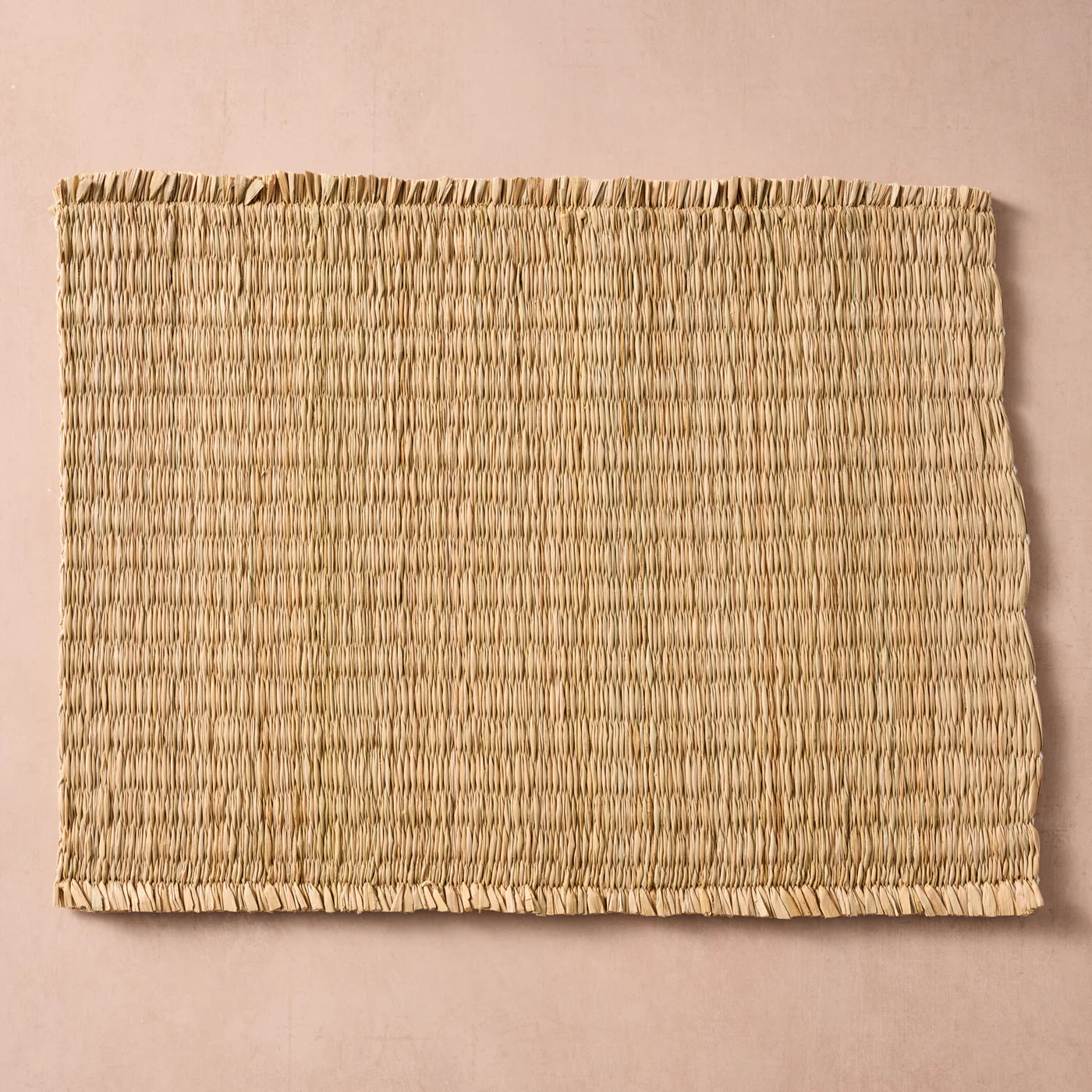 Narkata Woven Cattail Fringe Placemat