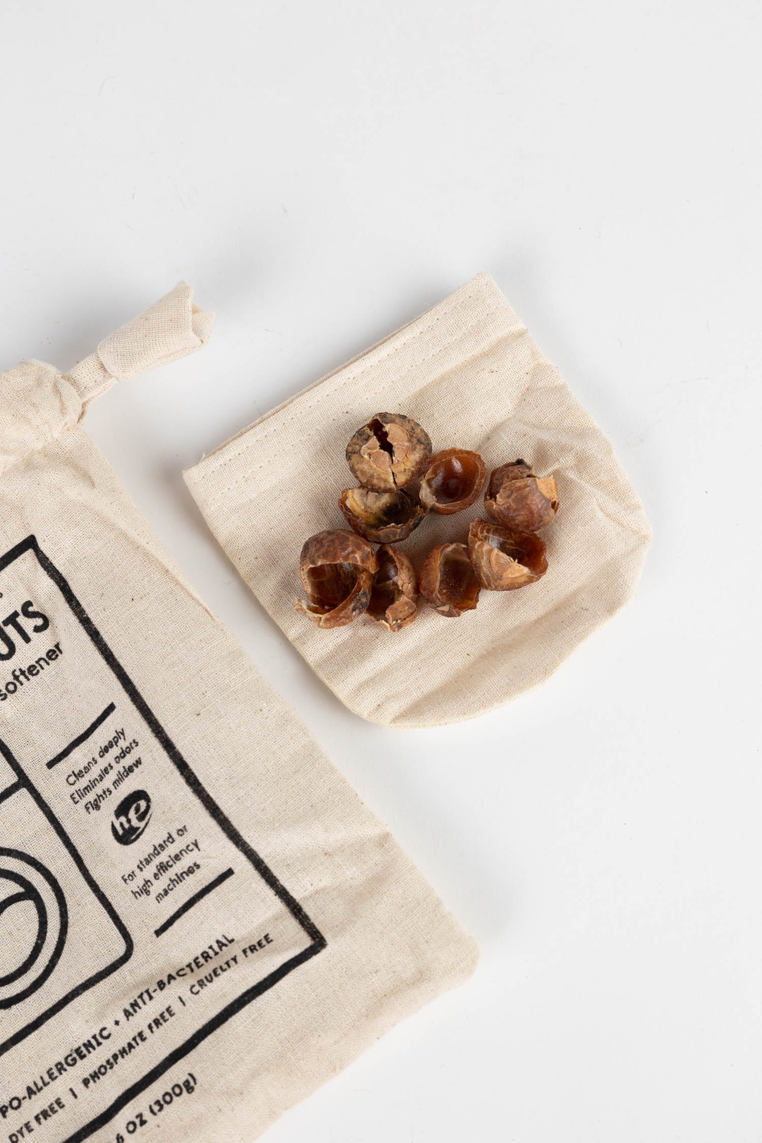 Soap nuts f/laundry w/bag 10 oz white/natural