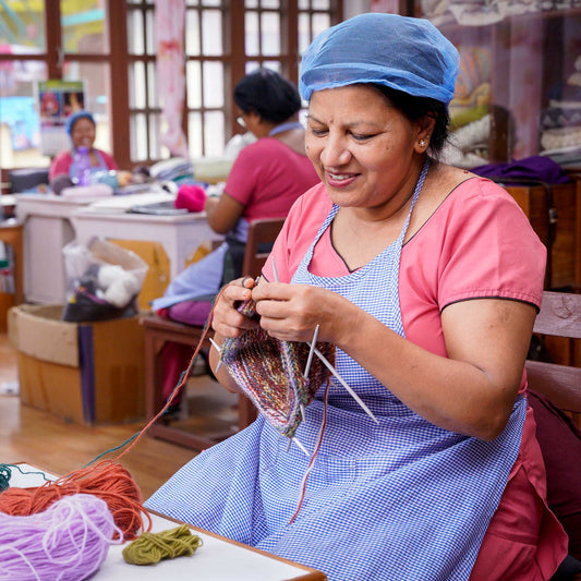 Puppet sock monster wild hair wool 14L gray/multi