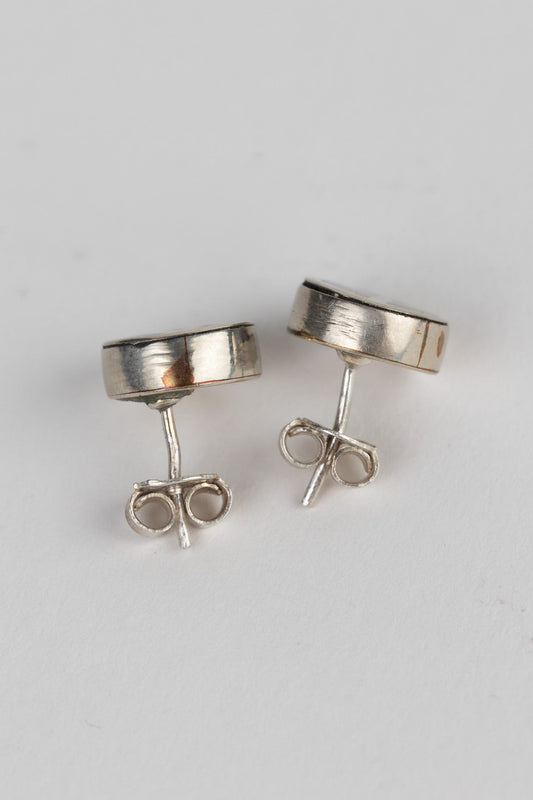 Earrings post peace acrylic/mtl .3D silv/multi