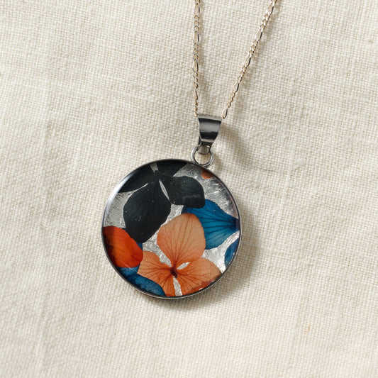Antonella Flower Petal Pendant Necklace - Ten Thousand Villages