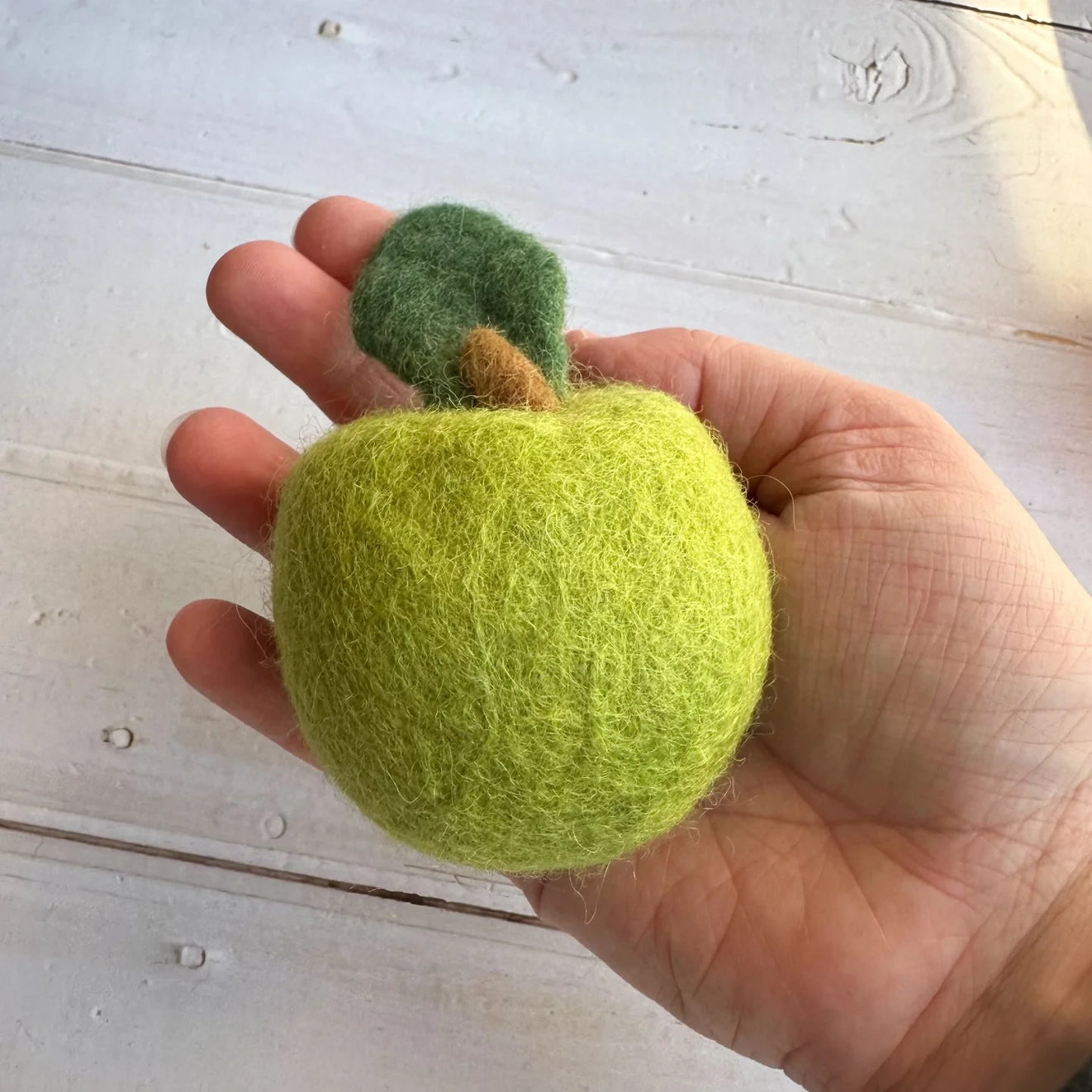 Felt Apple