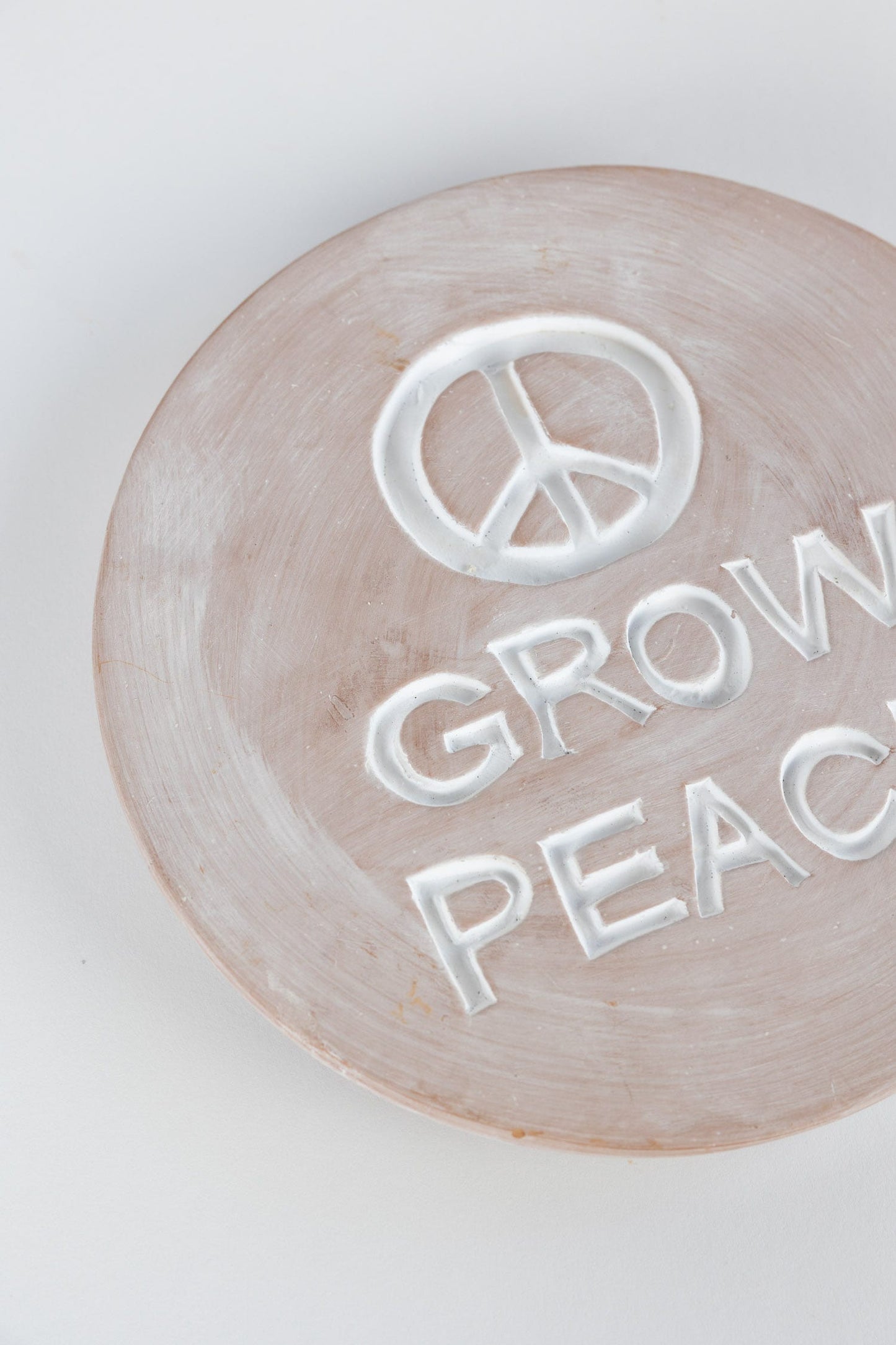 Garden plaque Grow Peace t-cotta 8.5D whitewash