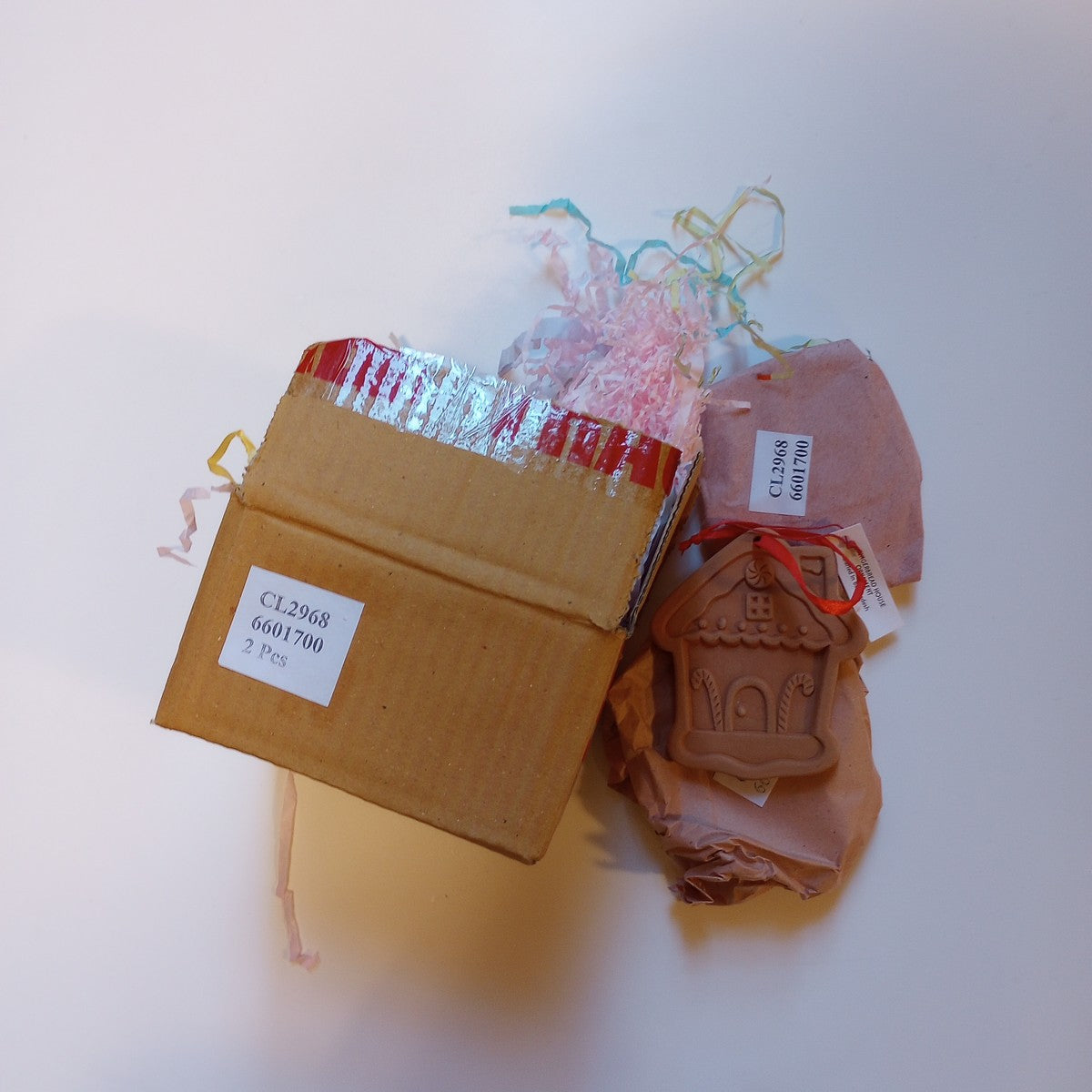 Ornament/cookie stamp house M/2 t-cotta 4H rd/brn