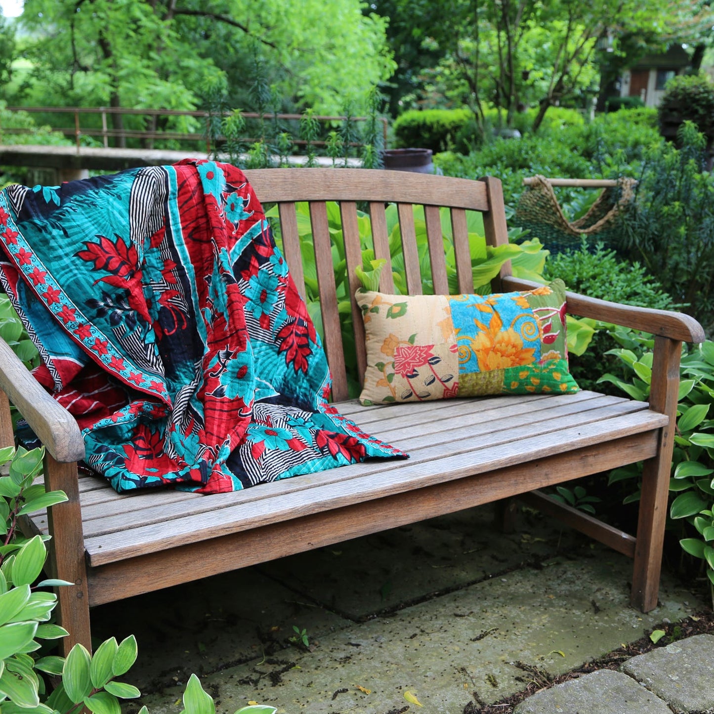 Pillow recyc sari 19x11 asst