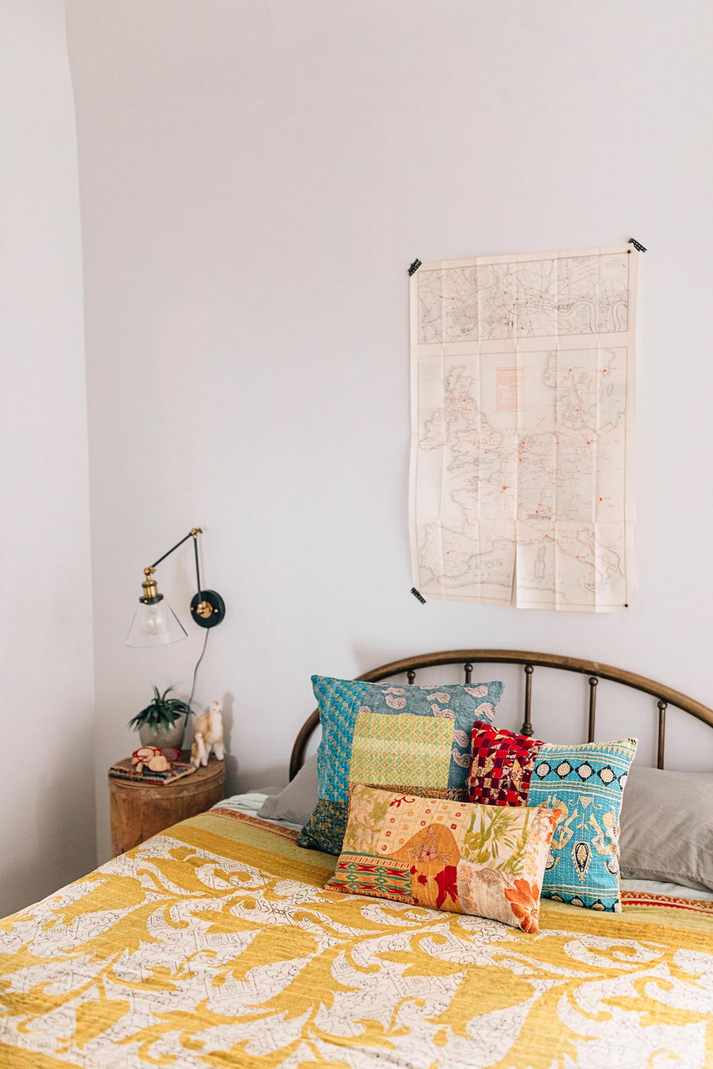 Pillow recyc sari 19x11 asst