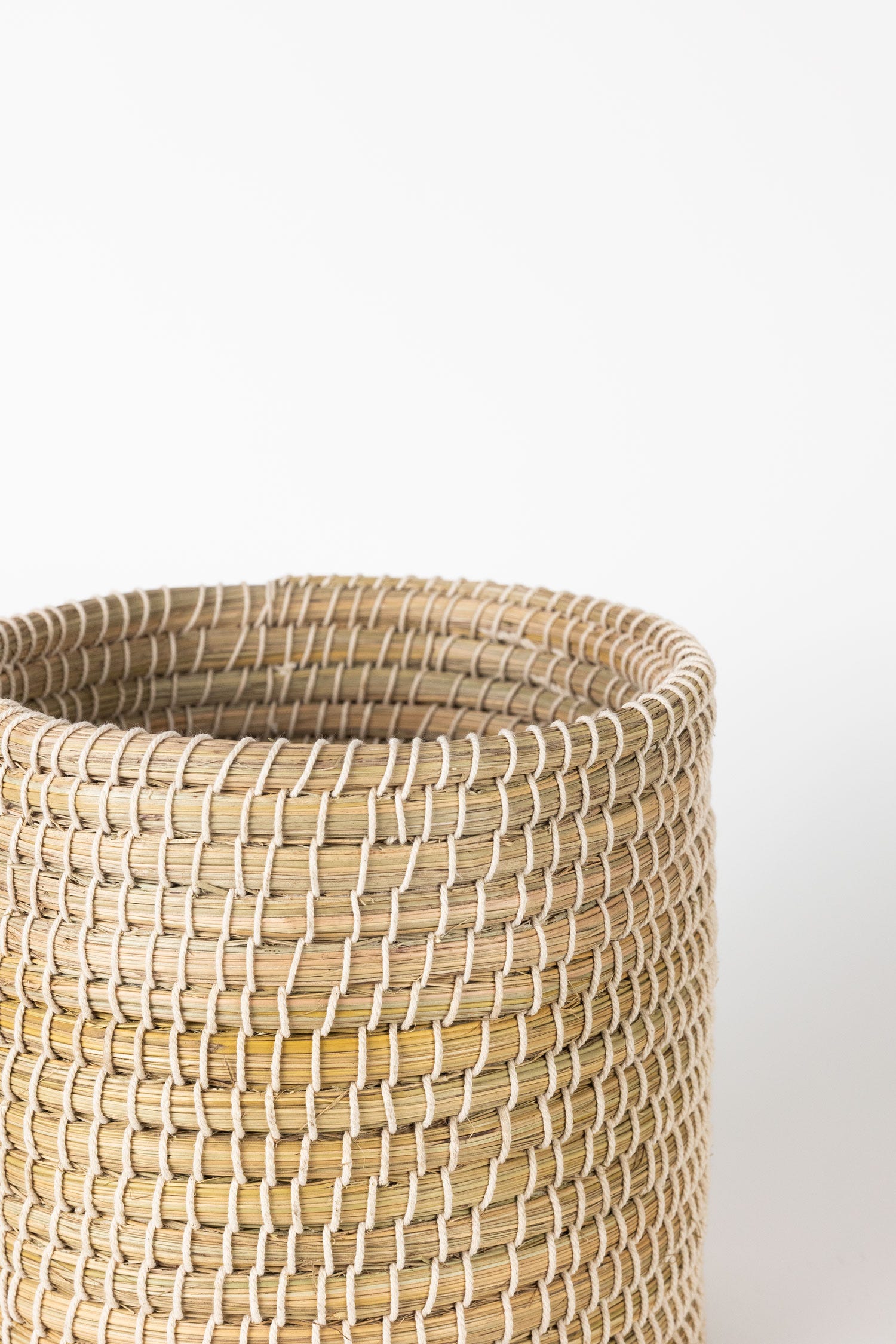 Basket cylinder cotton wrapped kaisa 10Dx10H nat