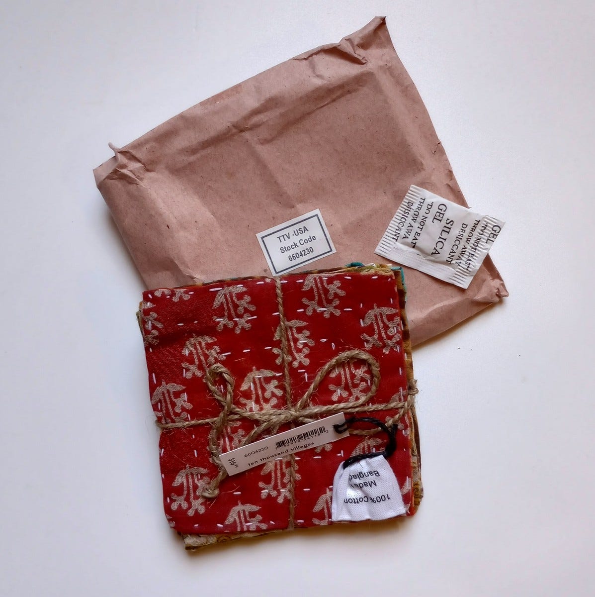 Coasters s/4 square kantha stitched sari 4sq asst
