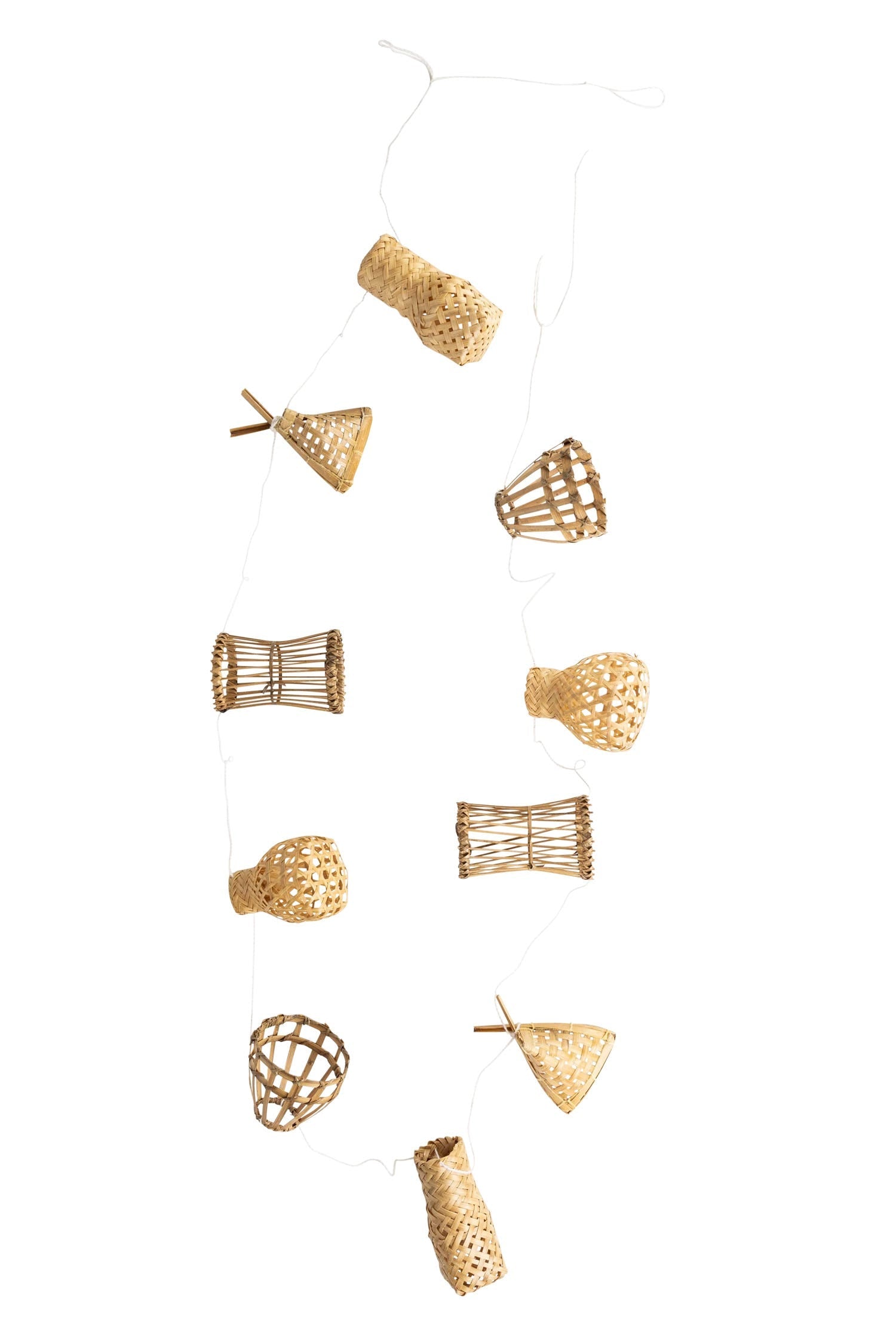 Garland fishing basket bamboo 7.5ft natural