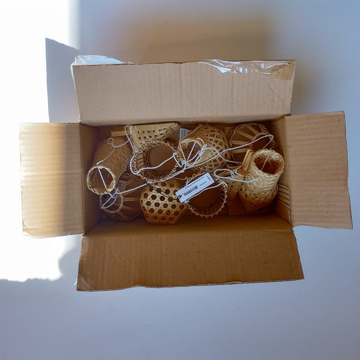 Garland fishing basket bamboo 7.5ft natural