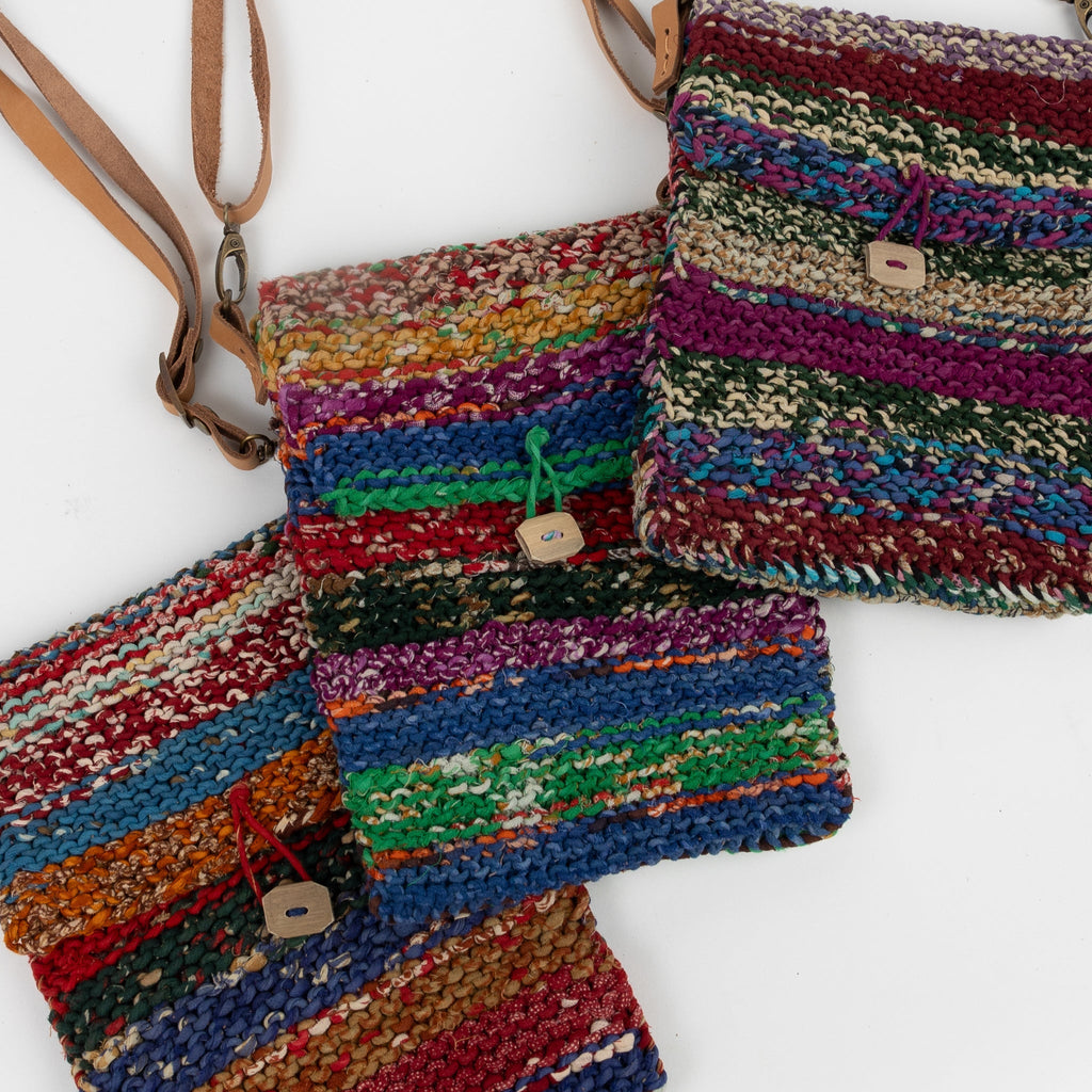 Bag crossbody knit sari/lthr 6.25Wx8H tan/asst