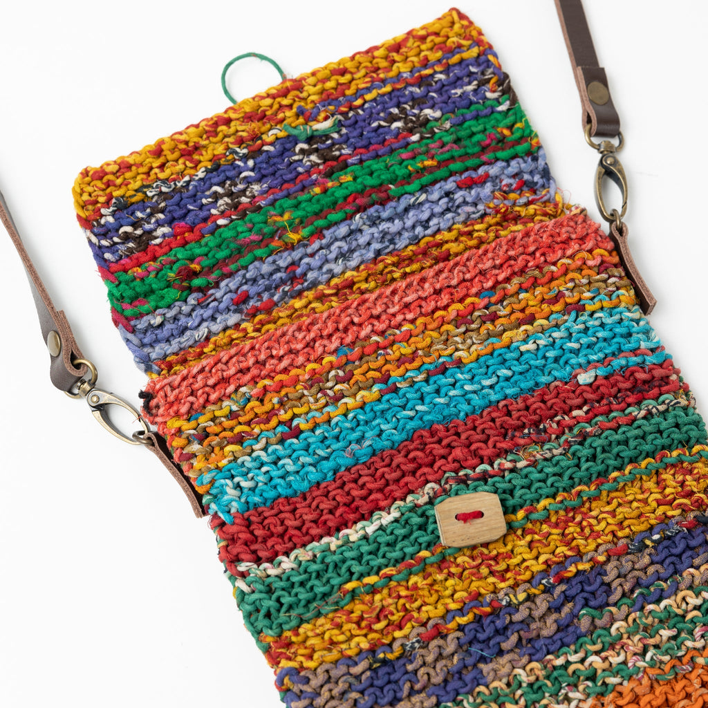 Bag crossbody knit sari/lthr 6.25Wx8H tan/asst